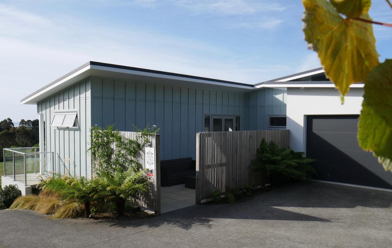 Aston Road Villa Bed & Breakfast Waikanae Exterior foto